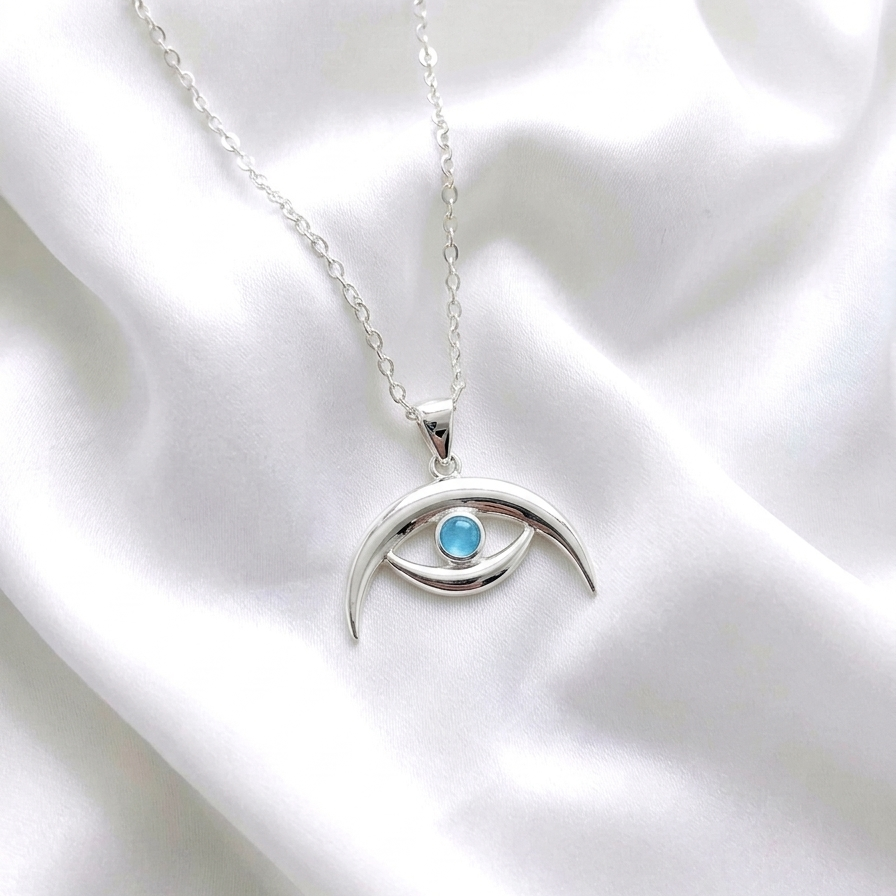 Collar de ojo protector con calcedonia
