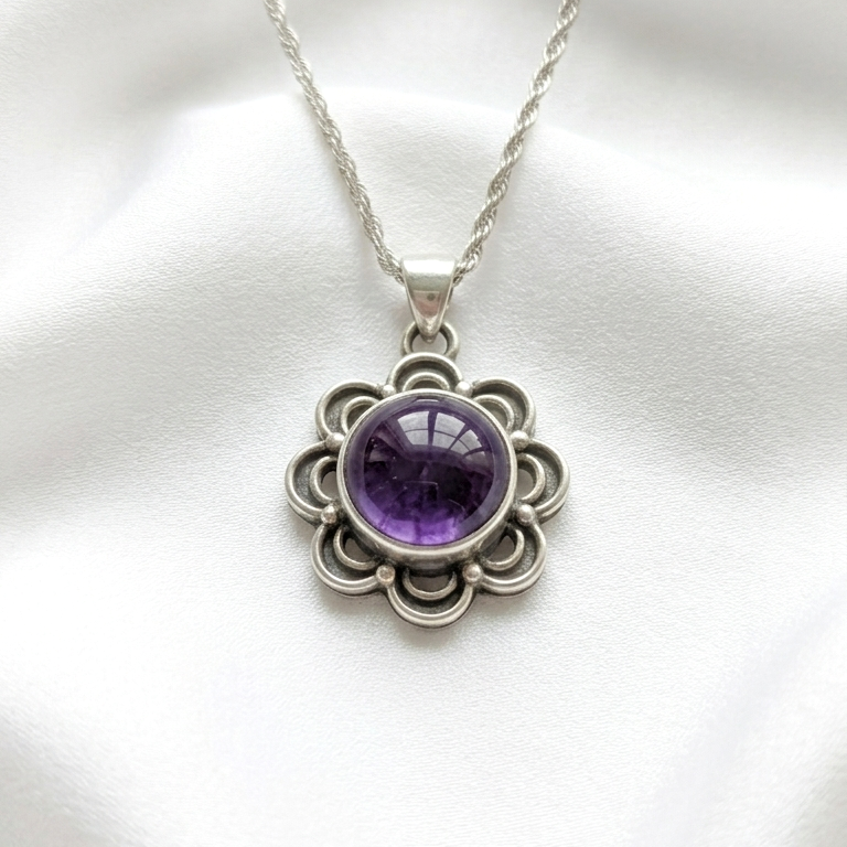 Collar colgante de flor de Amatista