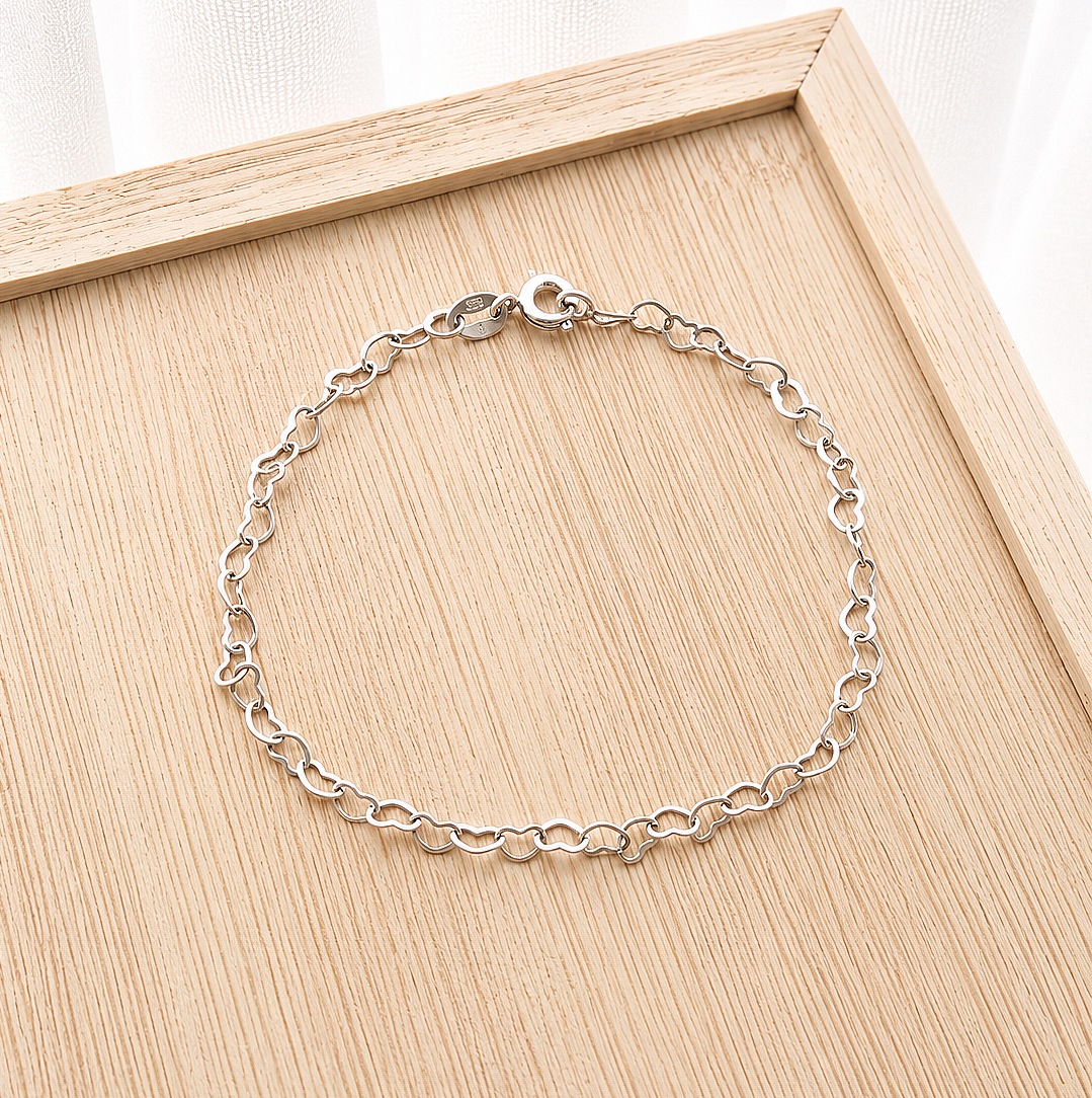 Pulsera de corazones