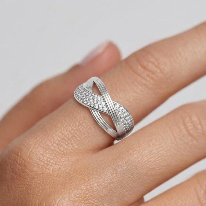 Anillo trensado infinity
