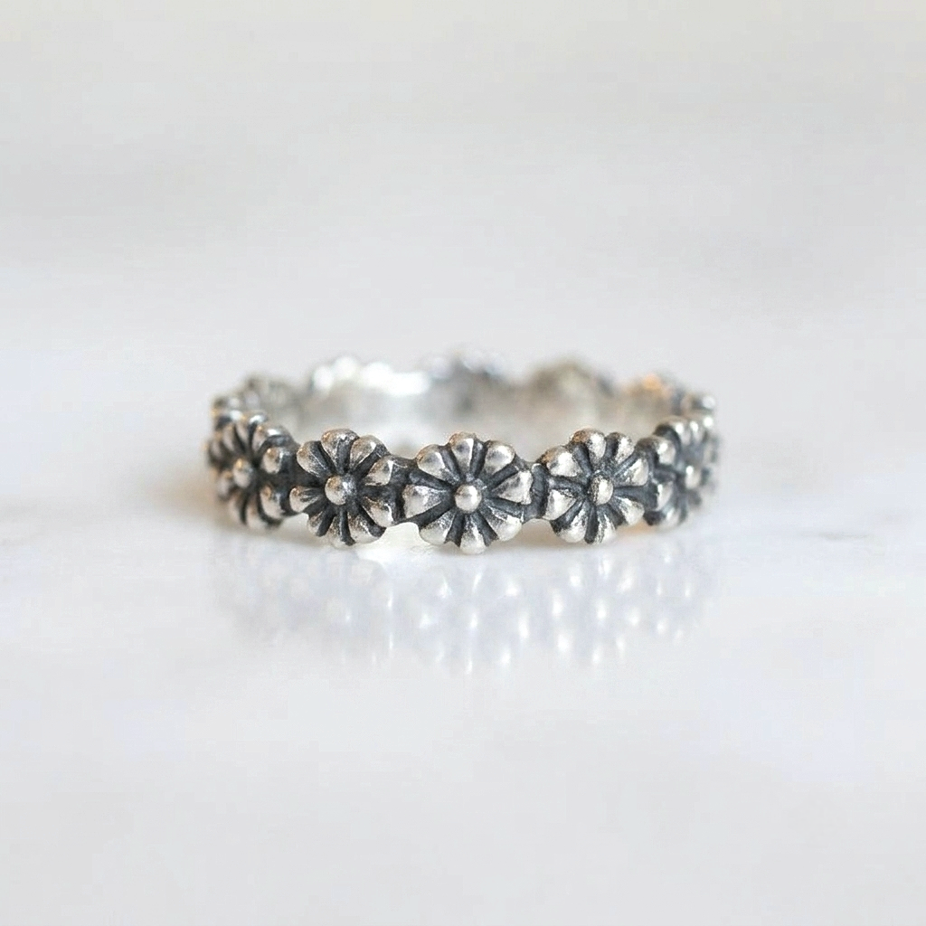 Anillo de flores envejecidas