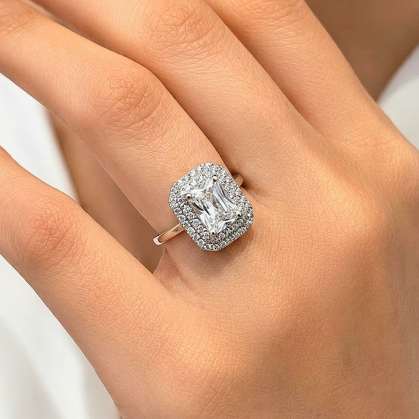 Anillo Halo Radiant