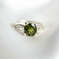Anillo circón oliva - N°19
