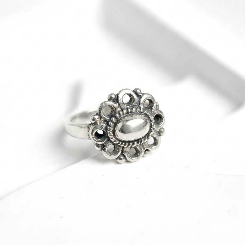 Anillo midi de Flor - N°12
